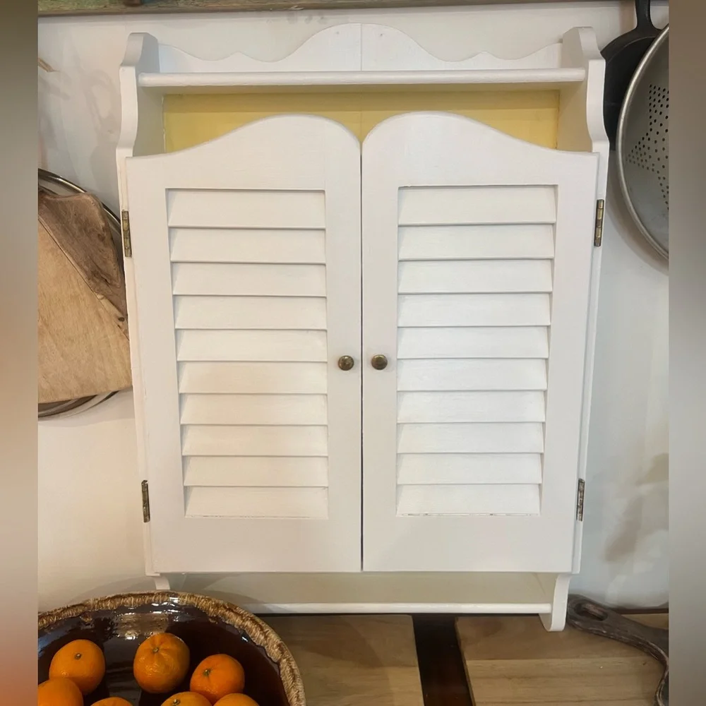 Vintage Wall Mount Spice Rack w Brass Hardware - Picture 2 of 15